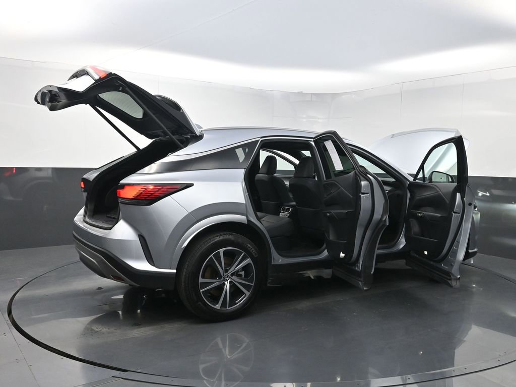 Used 2023 Lexus RX 350 Premium w/ Accessory Package image 39