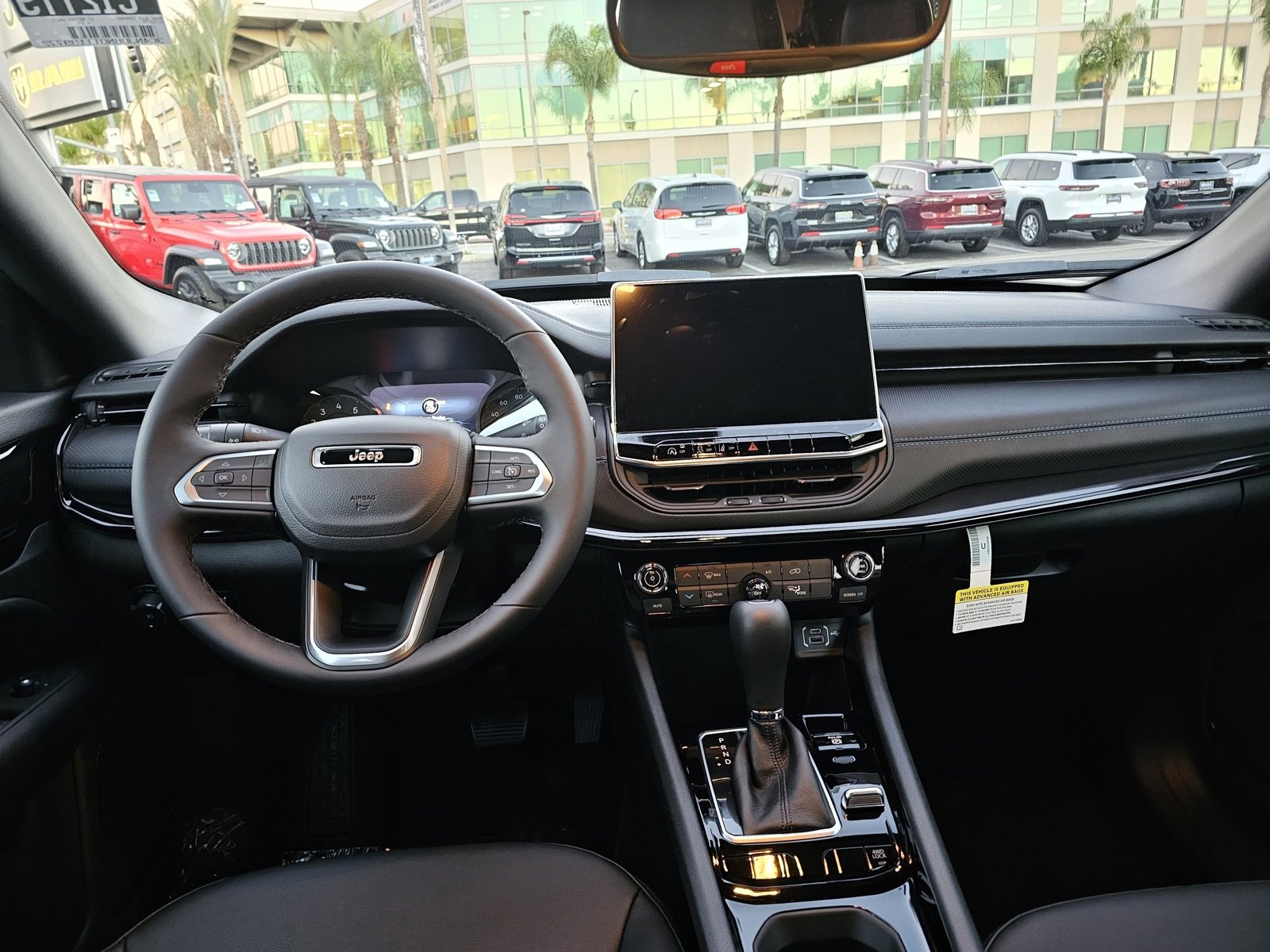 New 2026 Jeep Compass Latitude image 25