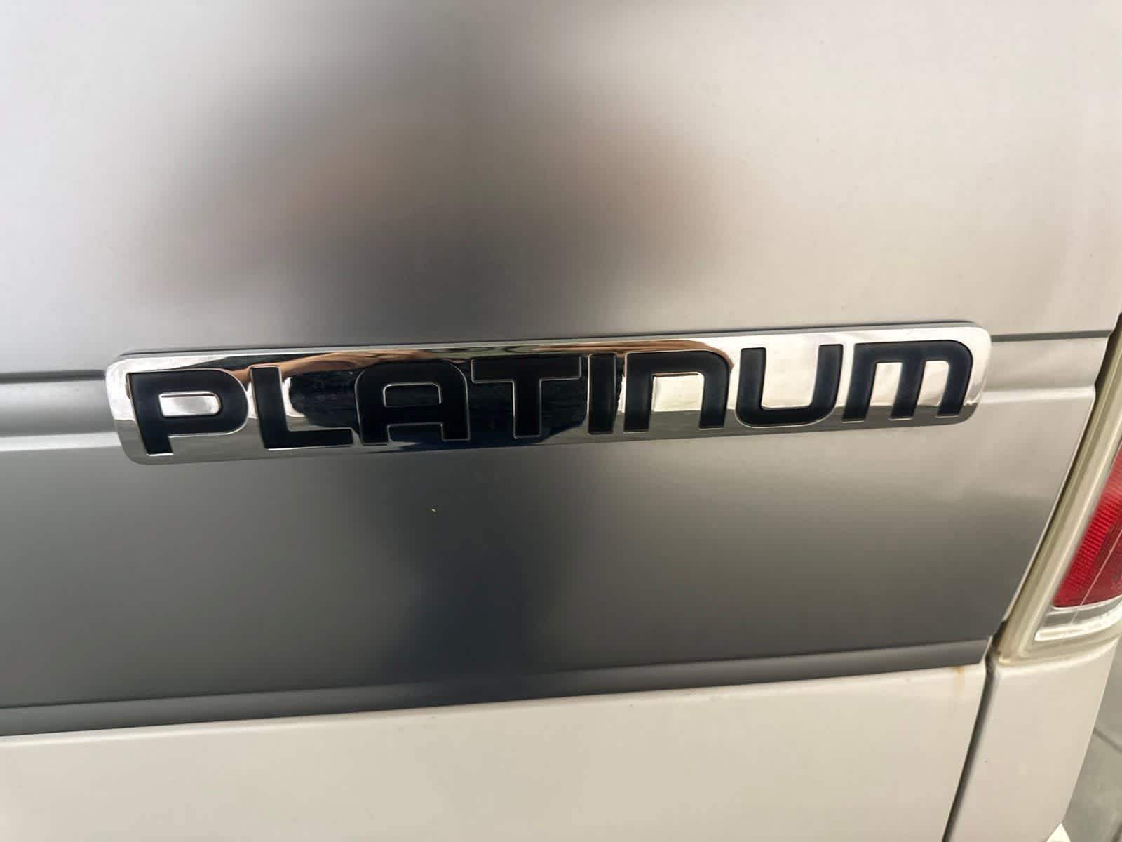 Used 2013 Ford F150 Platinum AWD/4WD image 17