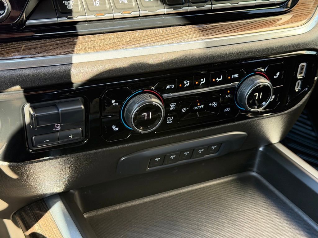 Used 2024 Chevrolet Silverado 2500 LT w/ All Star Edition image 15