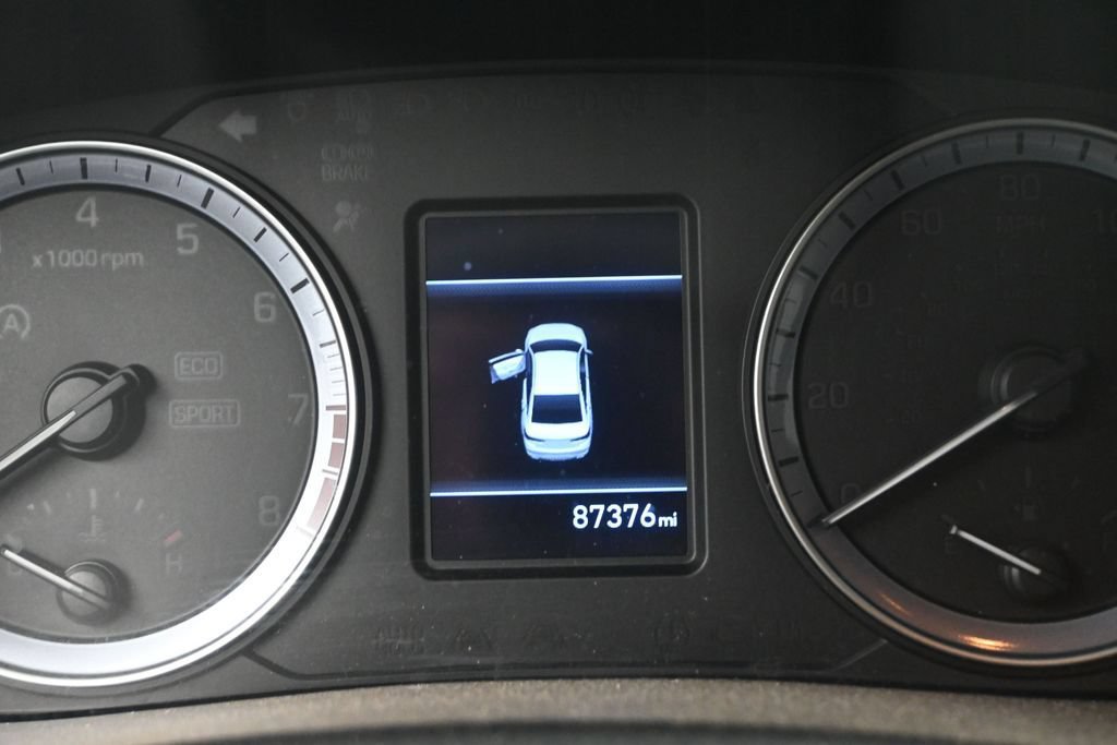 Used 2018 Hyundai Sonata SE FWD image 13