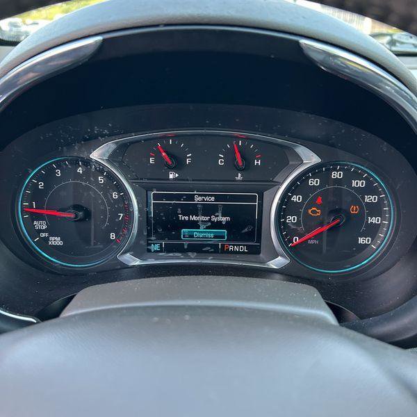 Used 2018 Chevrolet Malibu LT FWD image 14