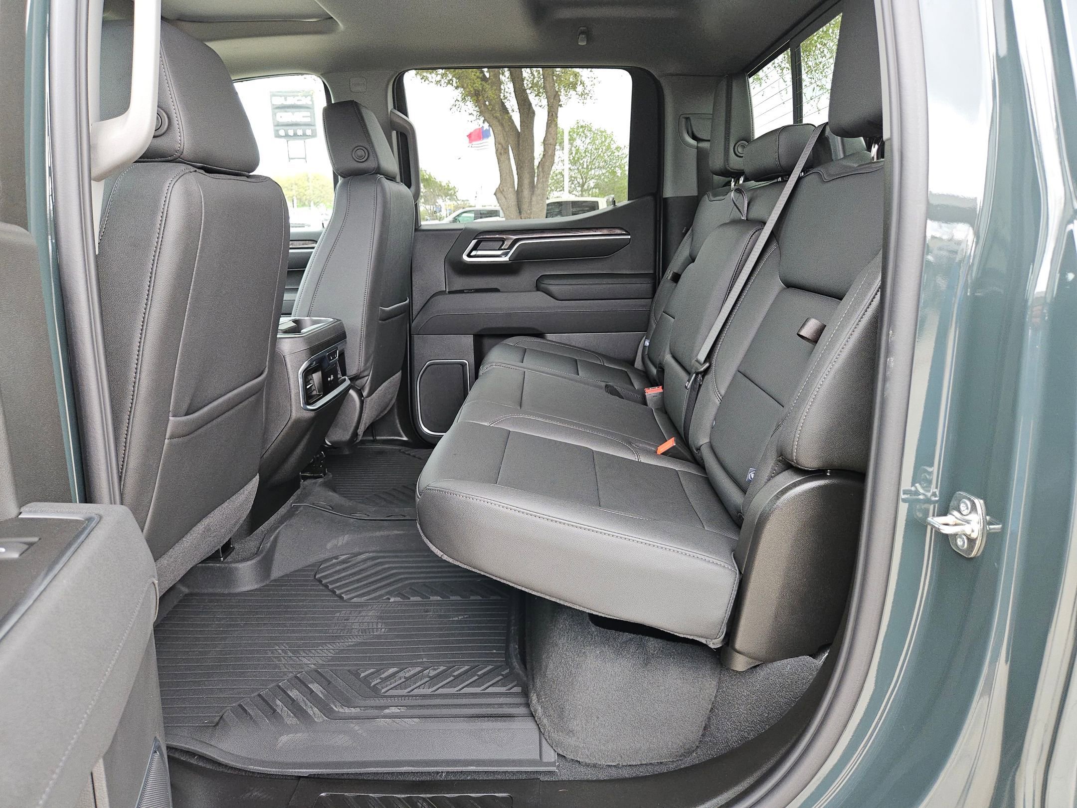 Certified 2026 Chevrolet Silverado 1500 LTZ w/ LTZ Premium Package image 14