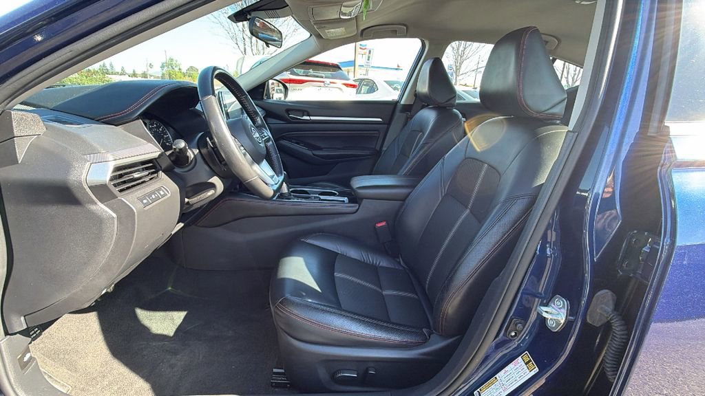 Used 2023 Nissan Altima 2.5 SR image 32