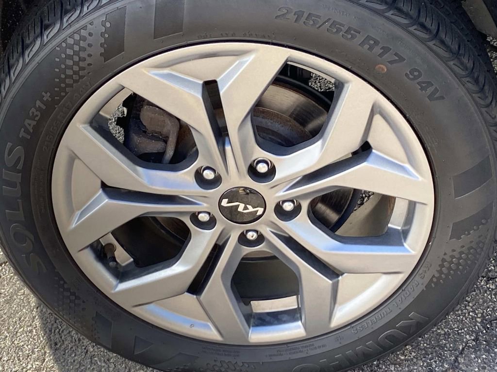Used 2024 Kia Seltos LX AWD/4WD image 24