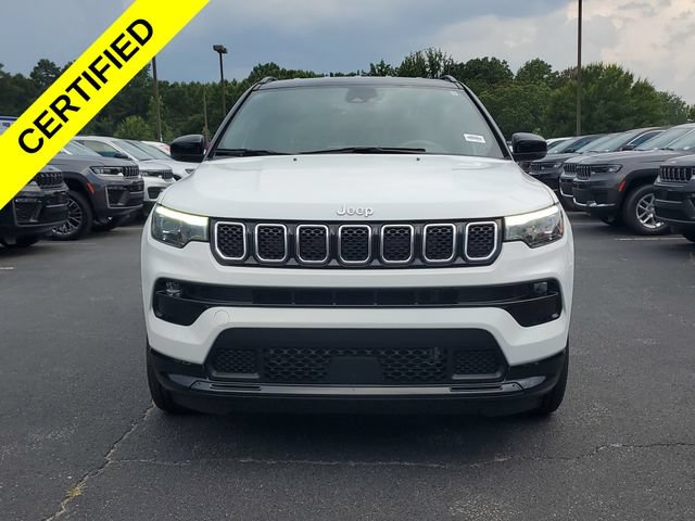 Certified 2023 Jeep Compass Limited w/ Elite Group AWD/4WD image 2