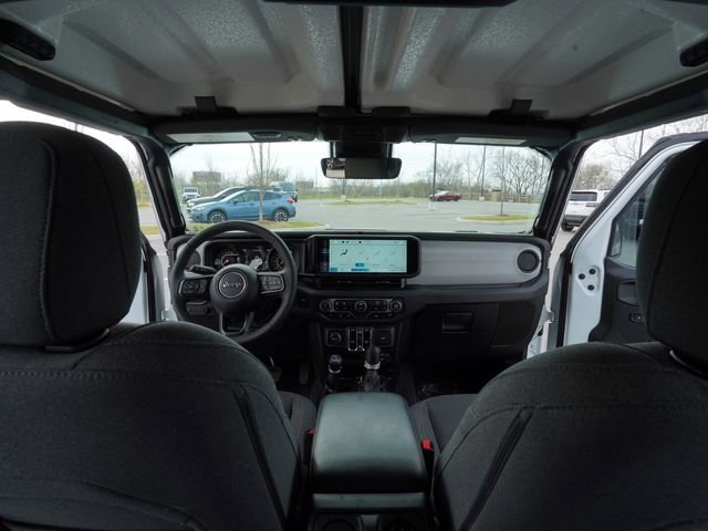 Certified 2024 Jeep Gladiator Sport image 23