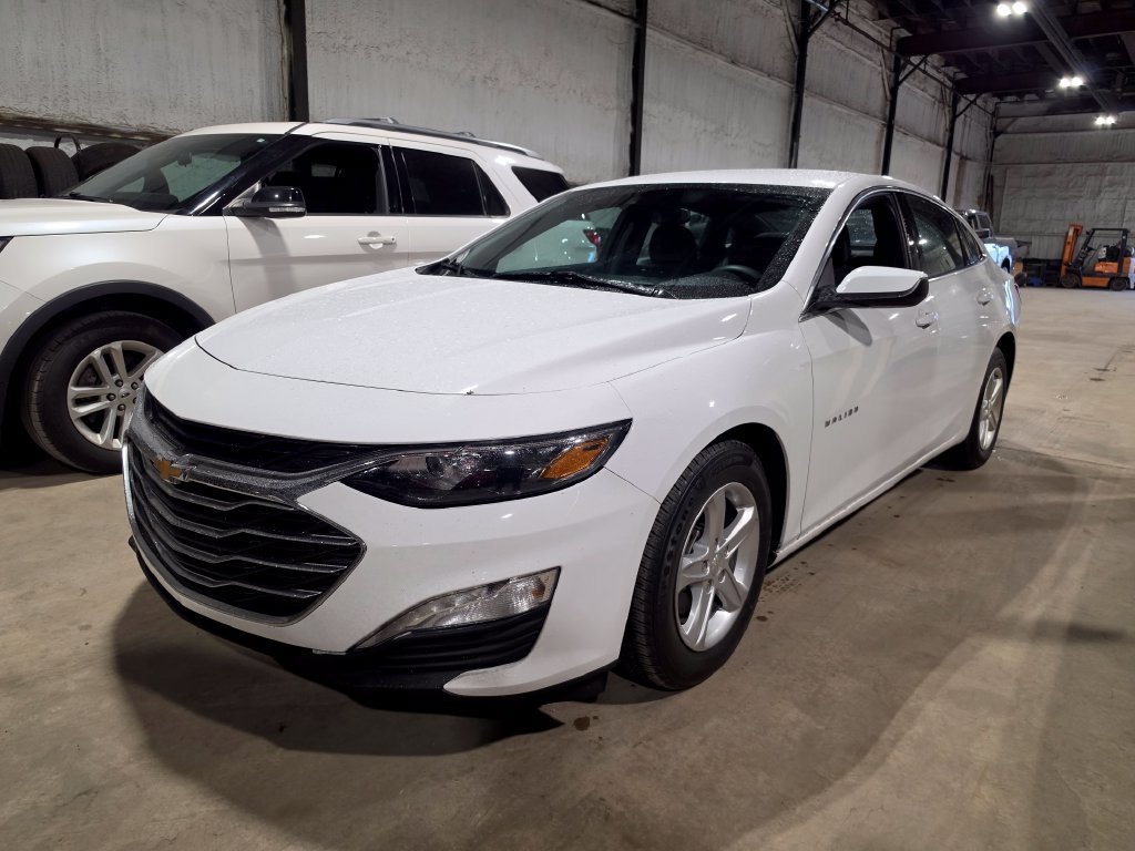 Used 2024 Chevrolet Malibu LT