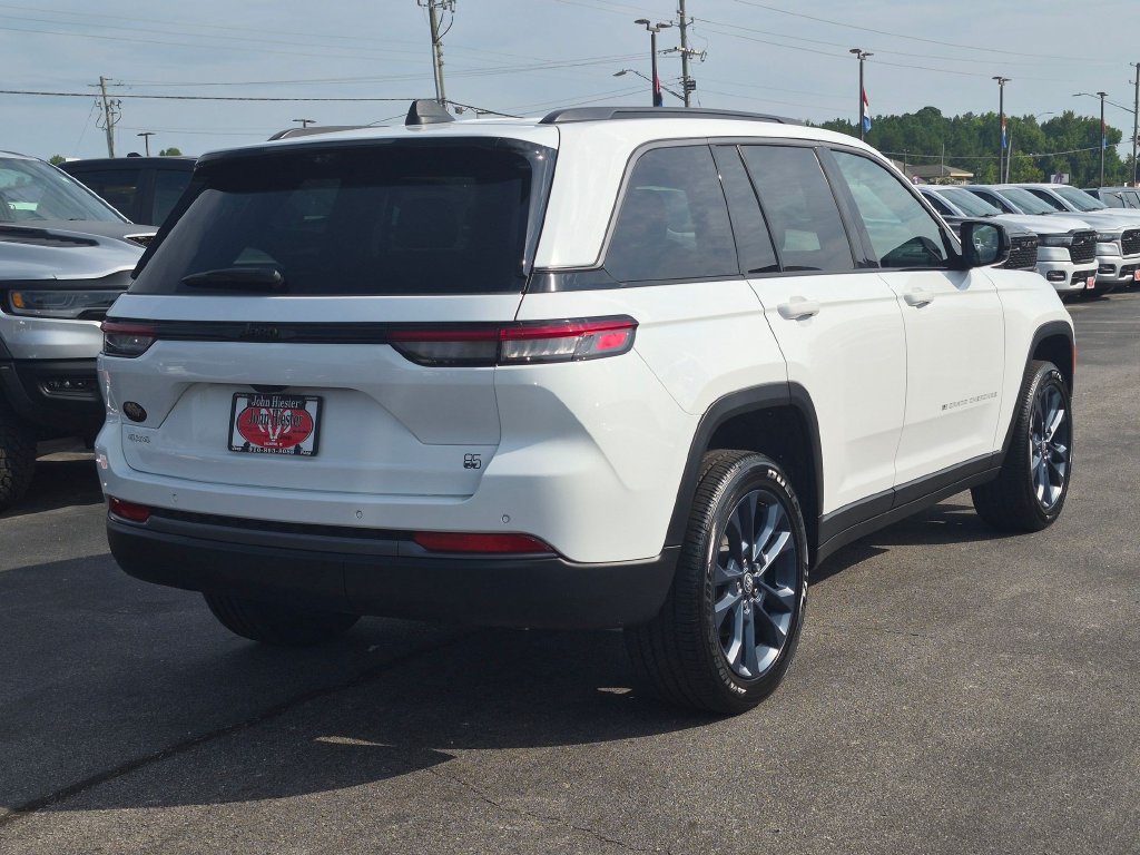 New 2026 Jeep Grand Cherokee Limited AWD/4WD image 7