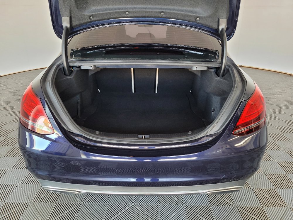 Used 2019 Mercedes-Benz C 300 Sedan image 29