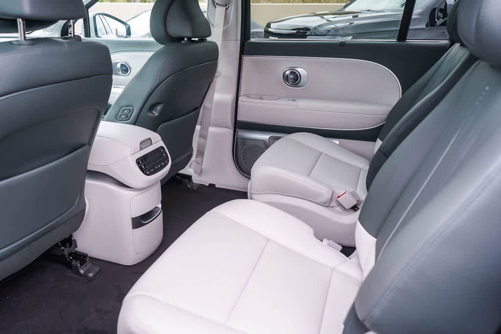 New 2026 Hyundai Ioniq 9 Calligraphy AWD/4WD image 18