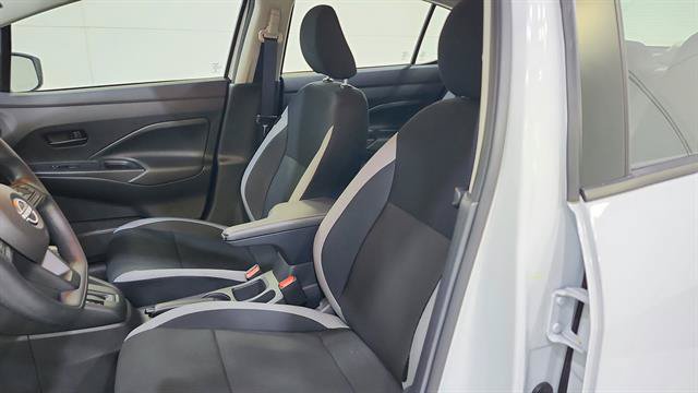 Certified 2025 Nissan Versa S w/ Trunk Package FWD image 11