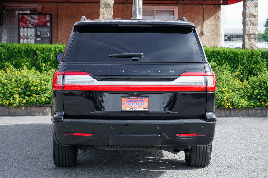 Used 2020 Lincoln Navigator Reserve w/ Equipment Group 208A Reserve image 7