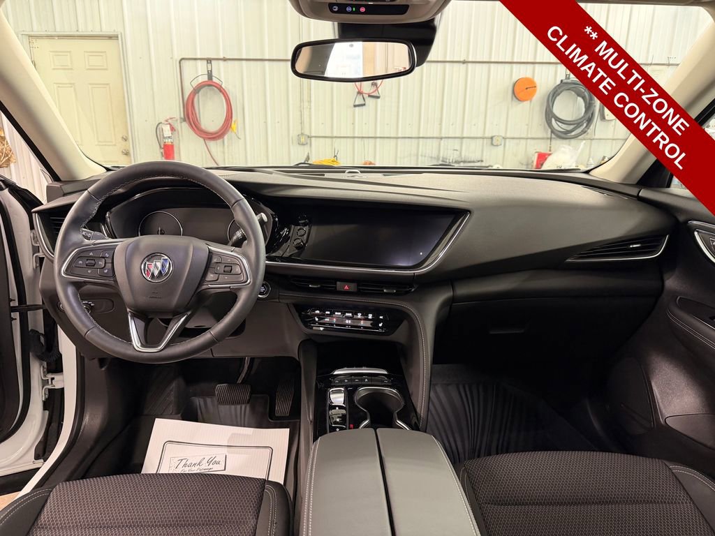 Used 2023 Buick Envision Preferred image 18