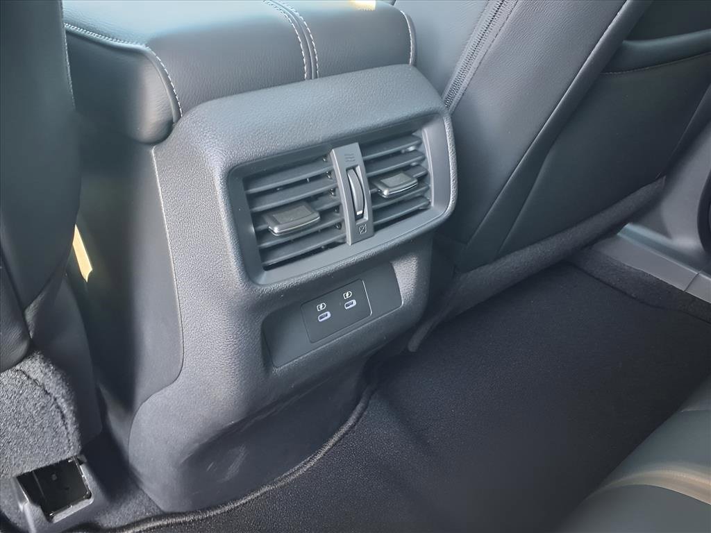 New 2025 Nissan Murano SL image 8