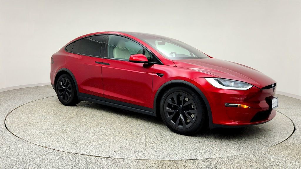 Used 2024 Tesla Model X AWD/4WD image 3