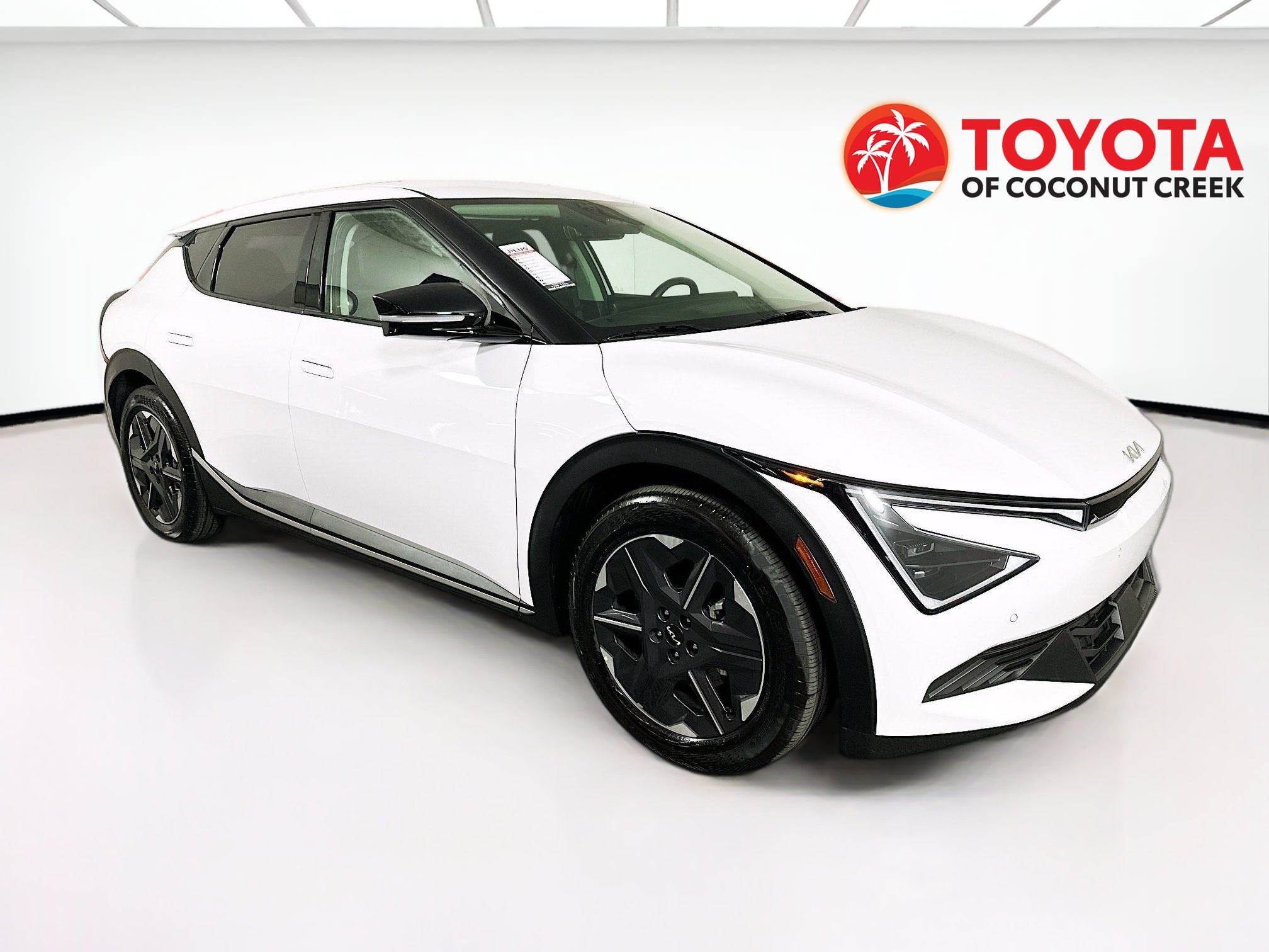 Used 2025 Kia EV6 Light