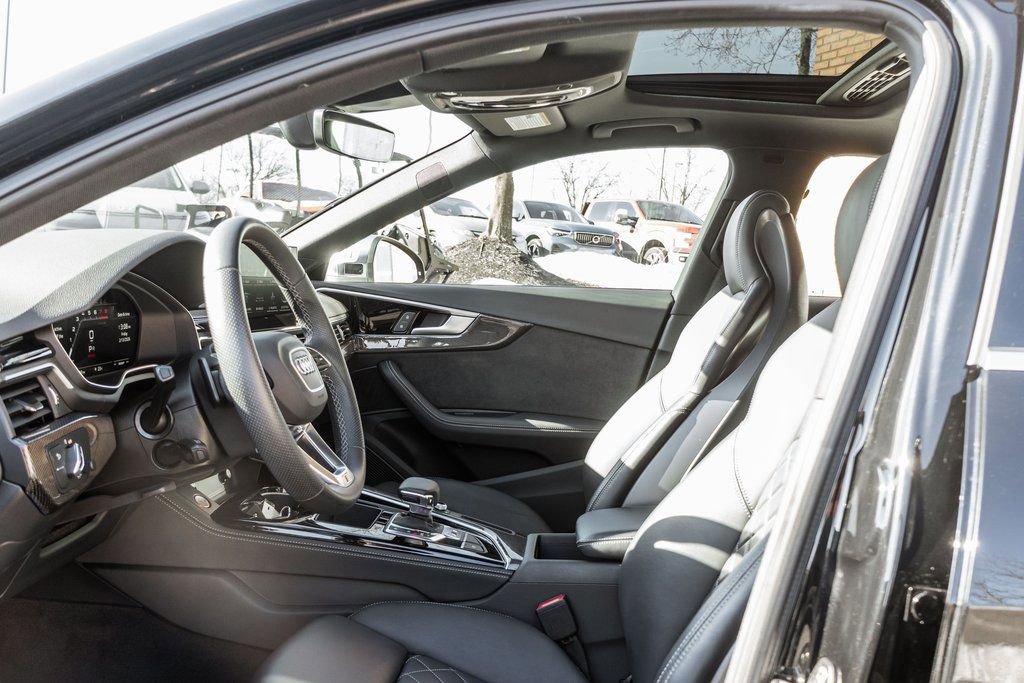 Used 2023 Audi S4 Premium Plus w/ Premium Plus Package image 29