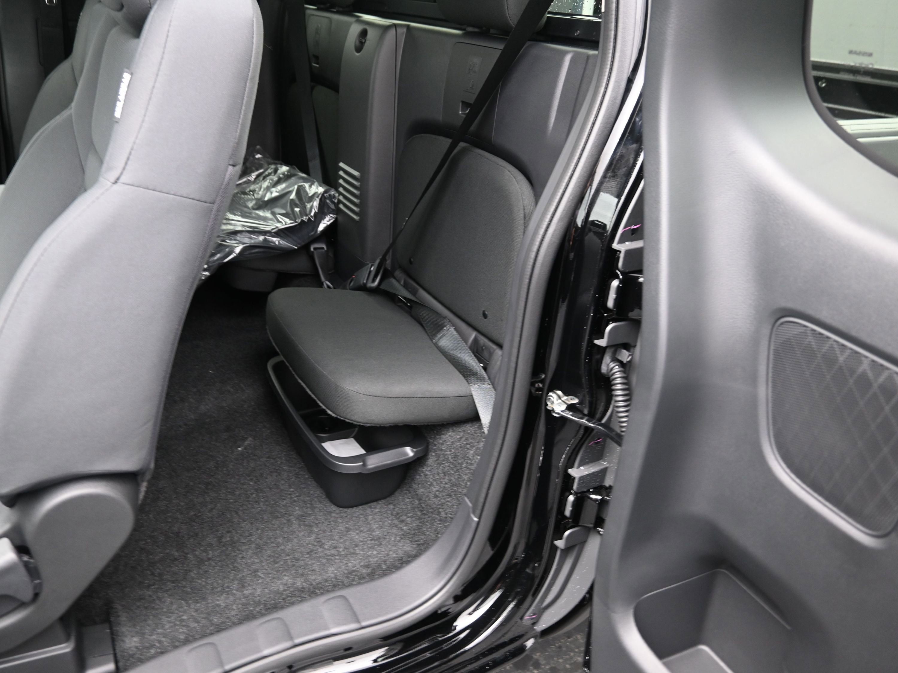 New 2026 Nissan Frontier S image 19