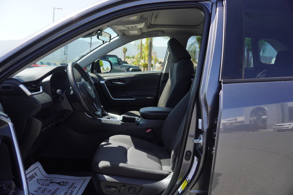 Used 2023 Toyota RAV4 XLE w/ Convenience Package AWD/4WD image 30
