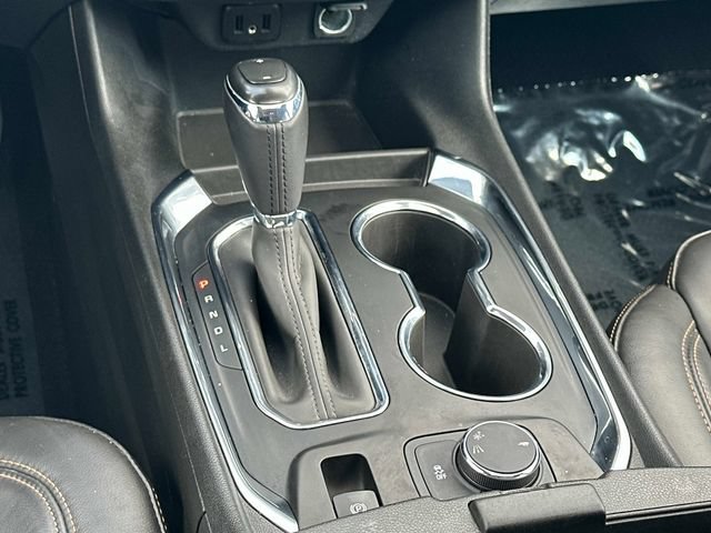 Used 2018 Chevrolet Traverse LT FWD image 6