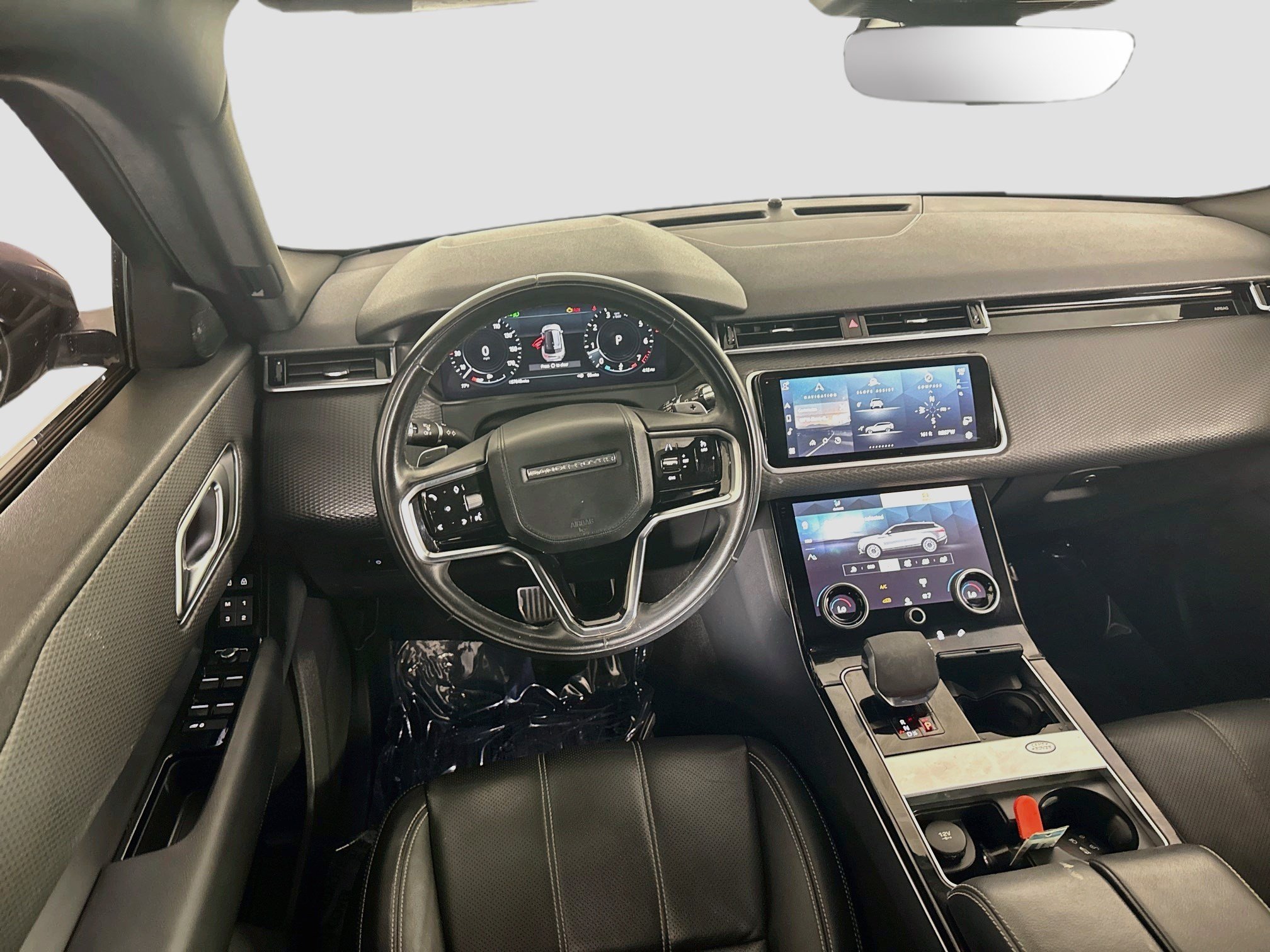 Used 2021 Land Rover Range Rover Velar R-Dynamic S AWD/4WD image 25