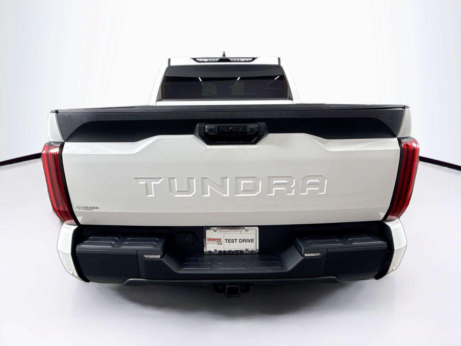 Used 2023 Toyota Tundra SR5 w/ SR5 Premium Package RWD image 7
