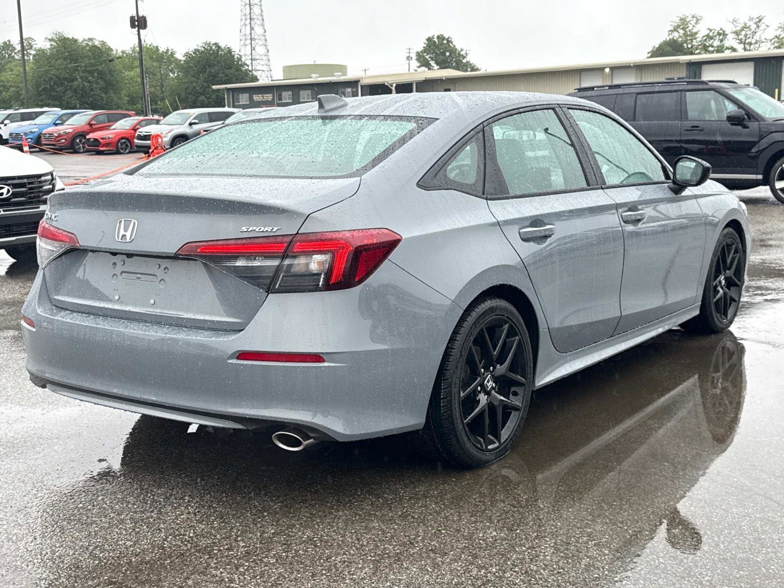 Used 2025 Honda Civic Sport image 23