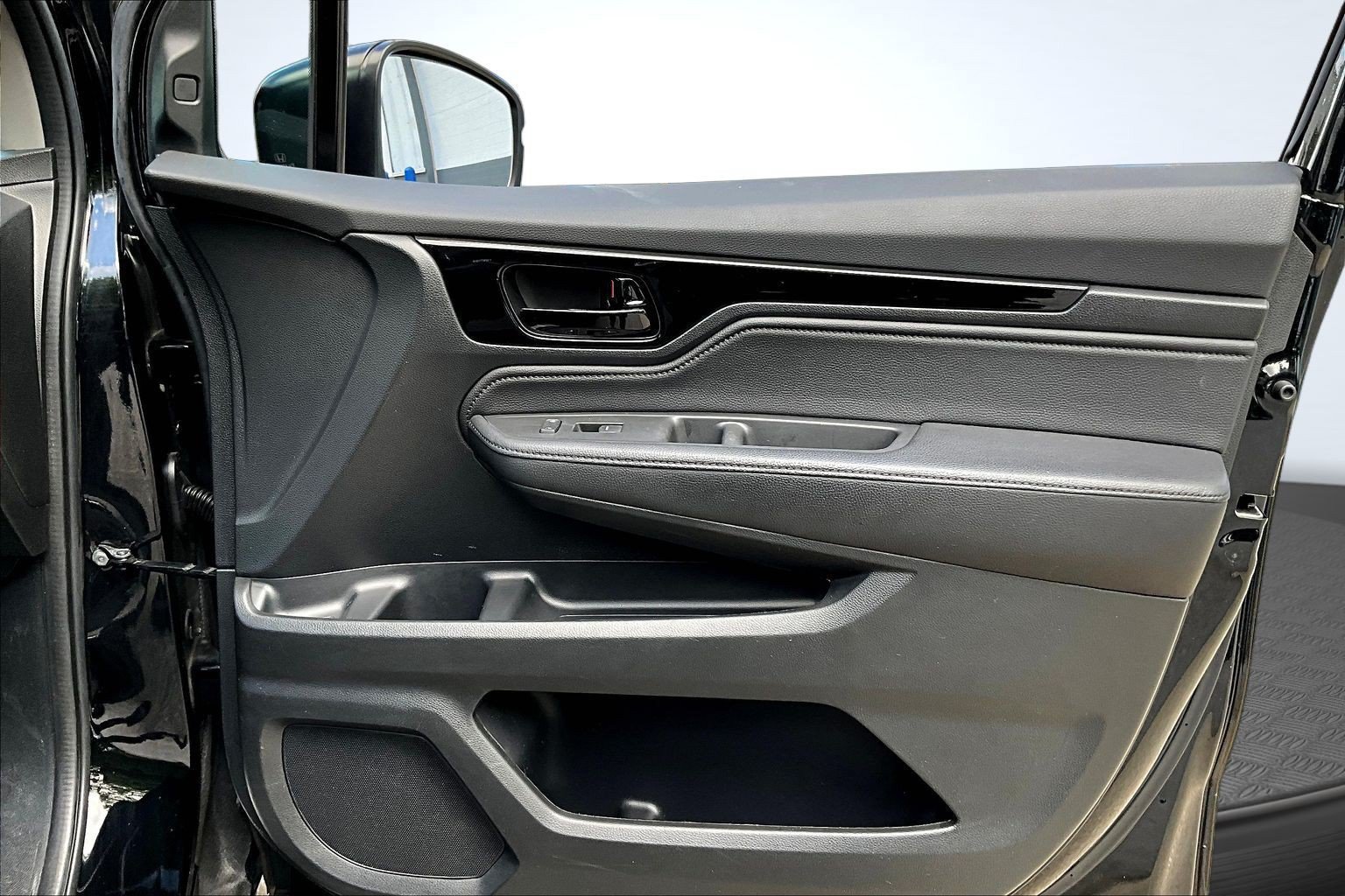 Used 2024 Honda Odyssey Touring image 25