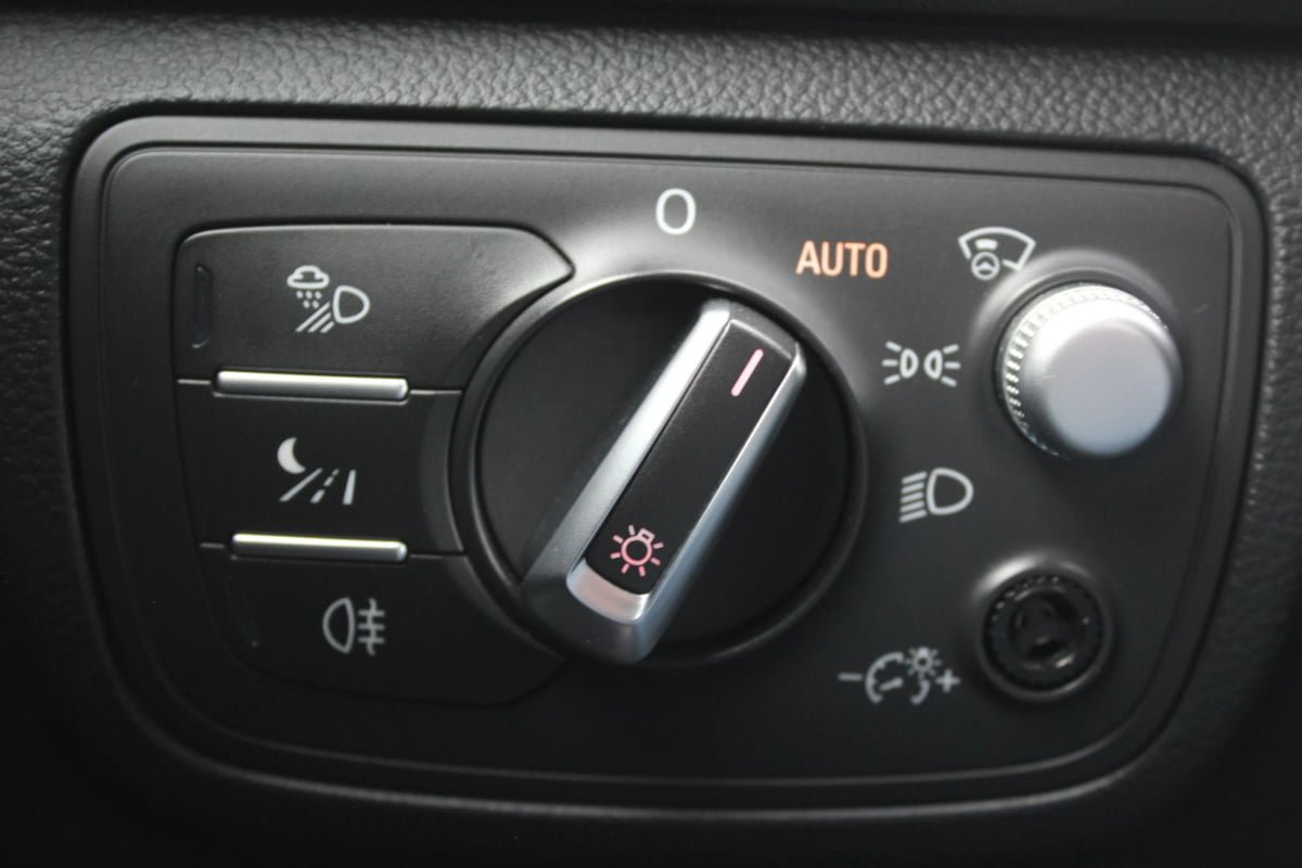 Used 2013 Audi S6 Prestige AWD/4WD image 12