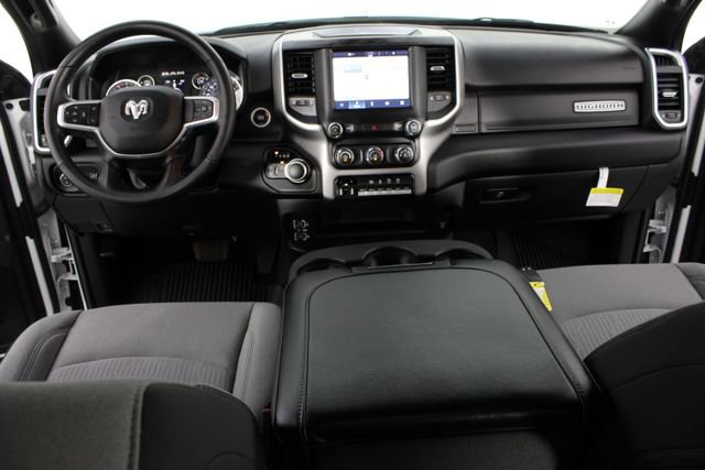 Used 2024 RAM 2500 Big Horn w/ Protection Group AWD/4WD image 9