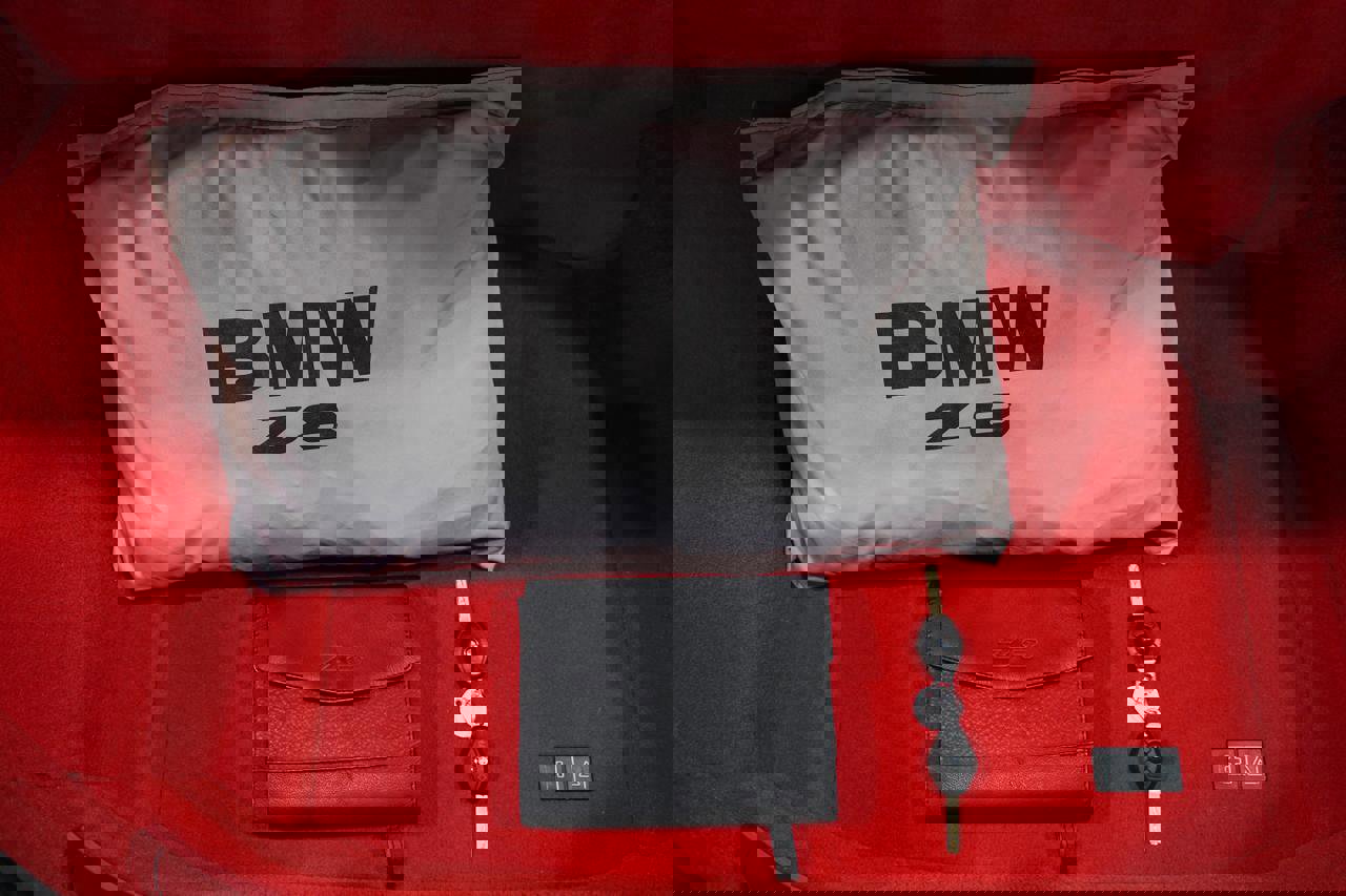 Used 2000 BMW Z8 RWD image 36