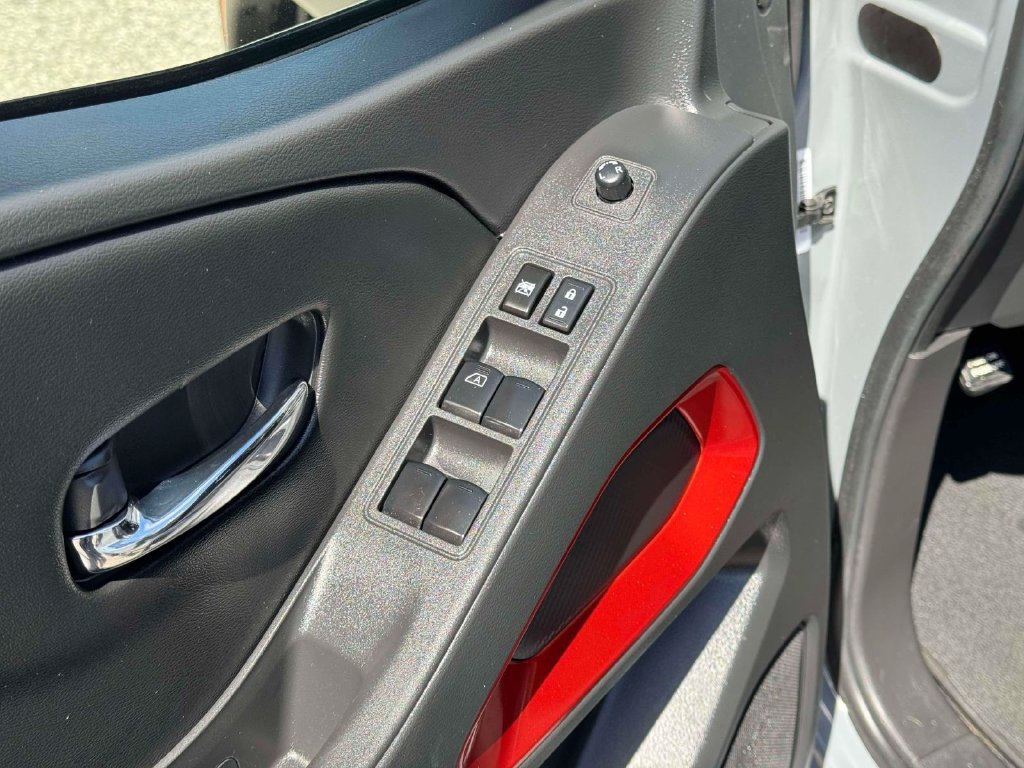 Certified 2025 Nissan Frontier PRO-4X AWD/4WD image 17