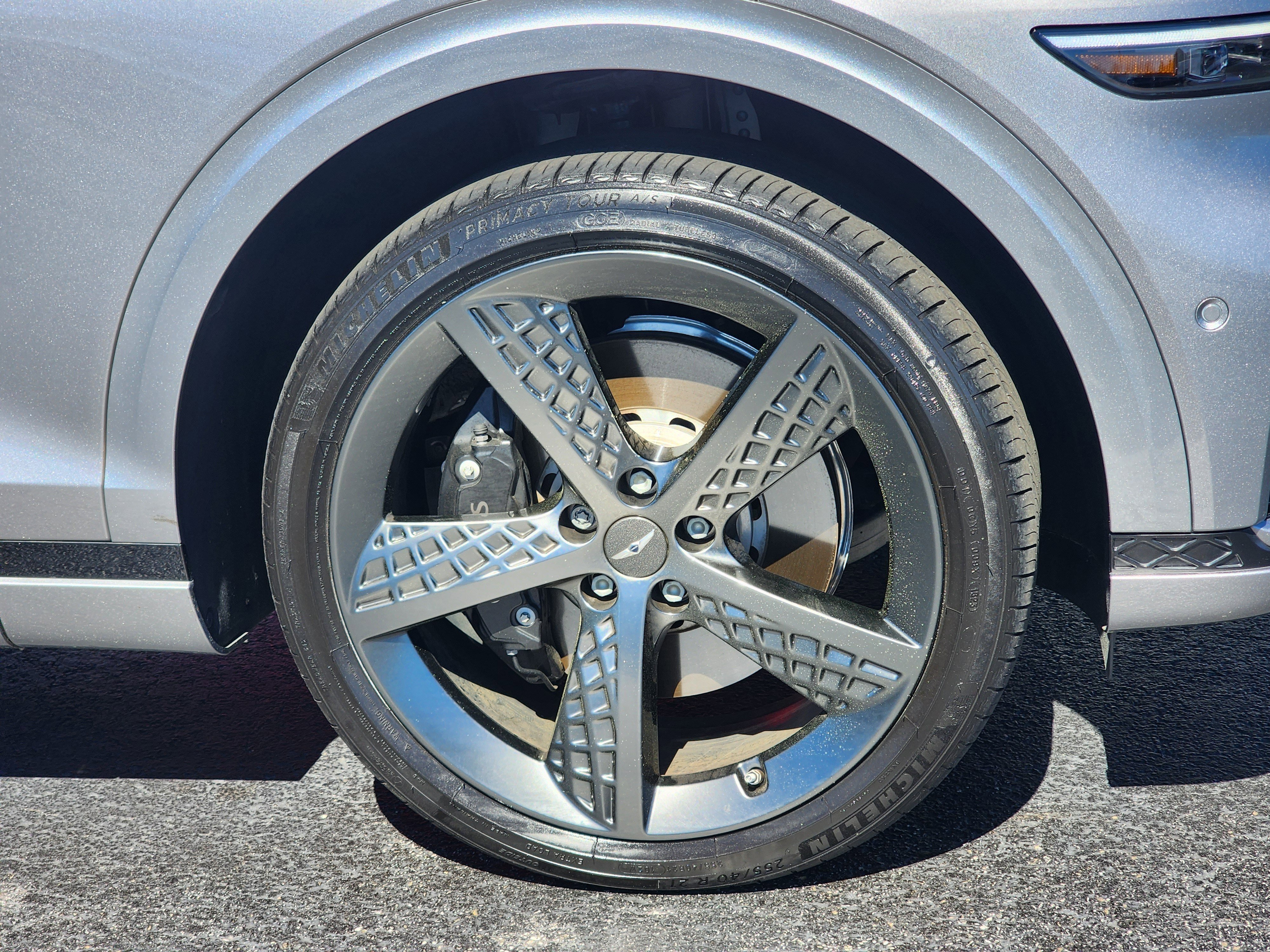 Used 2024 Genesis GV70 3.5T Sport w/ Sport Prestige Package image 7