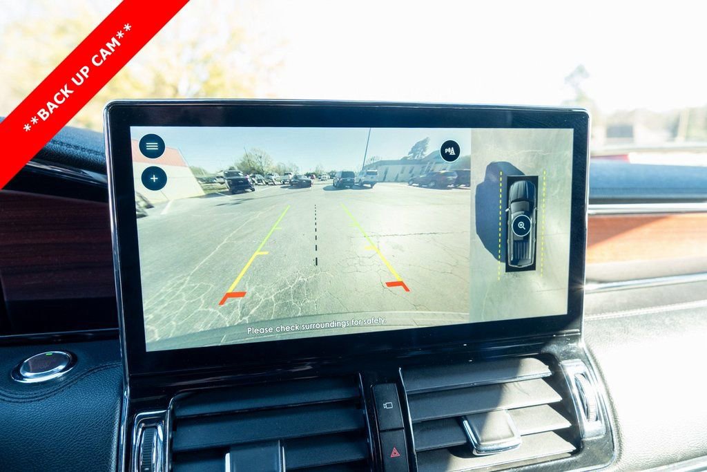 Used 2023 Lincoln Navigator Reserve image 9