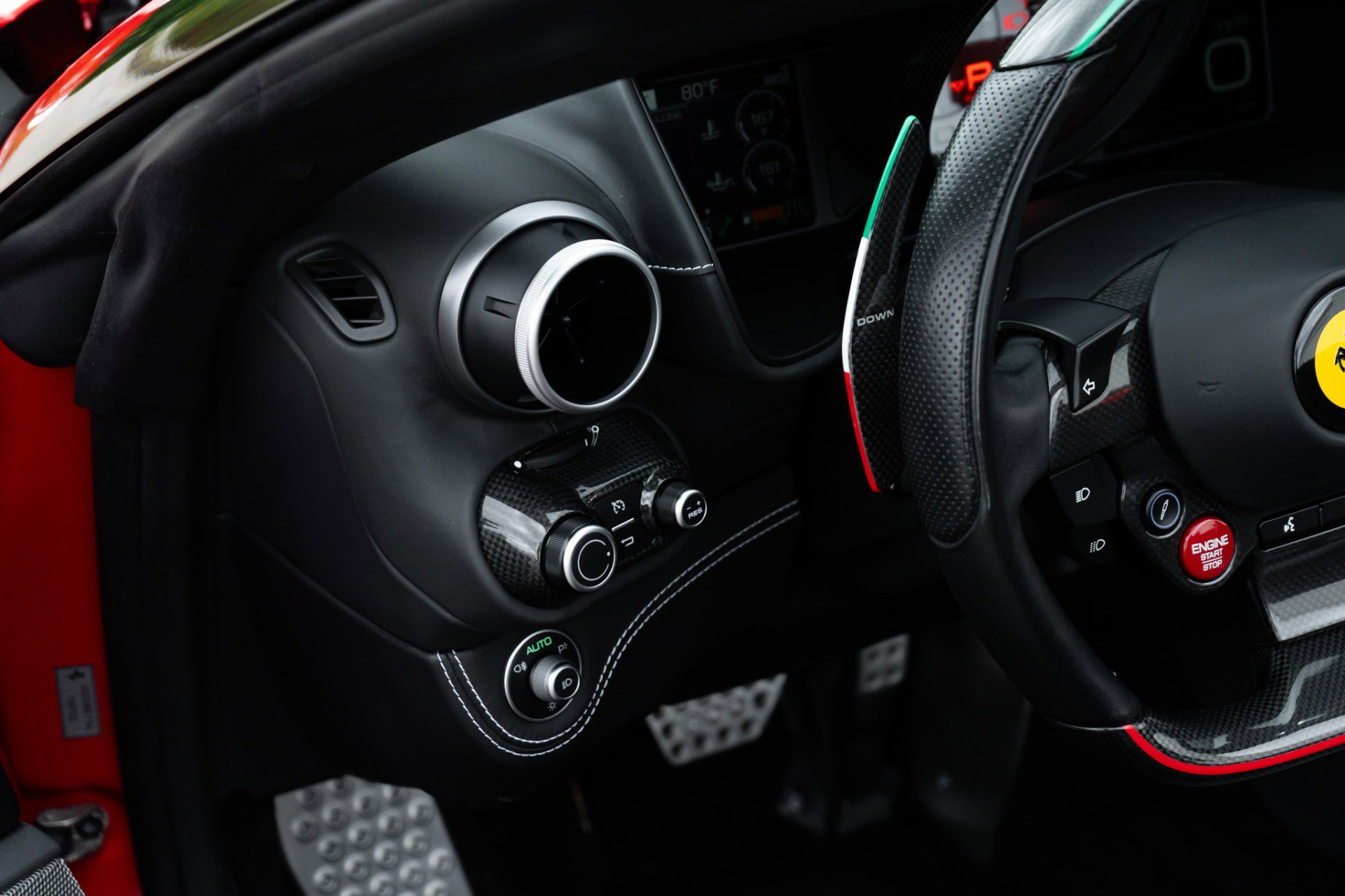 Used 2019 Ferrari Portofino image 20