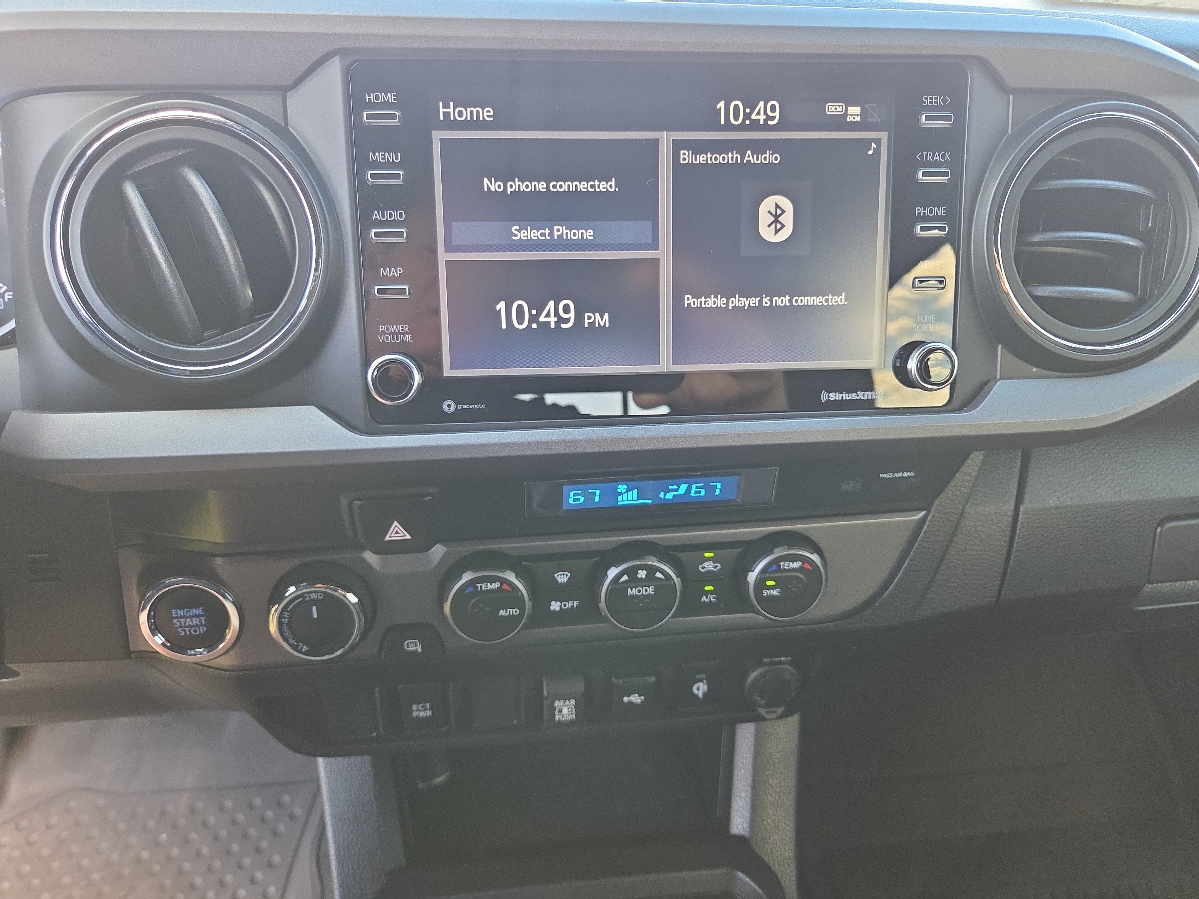 Certified 2022 Toyota Tacoma TRD Off-Road AWD/4WD image 21