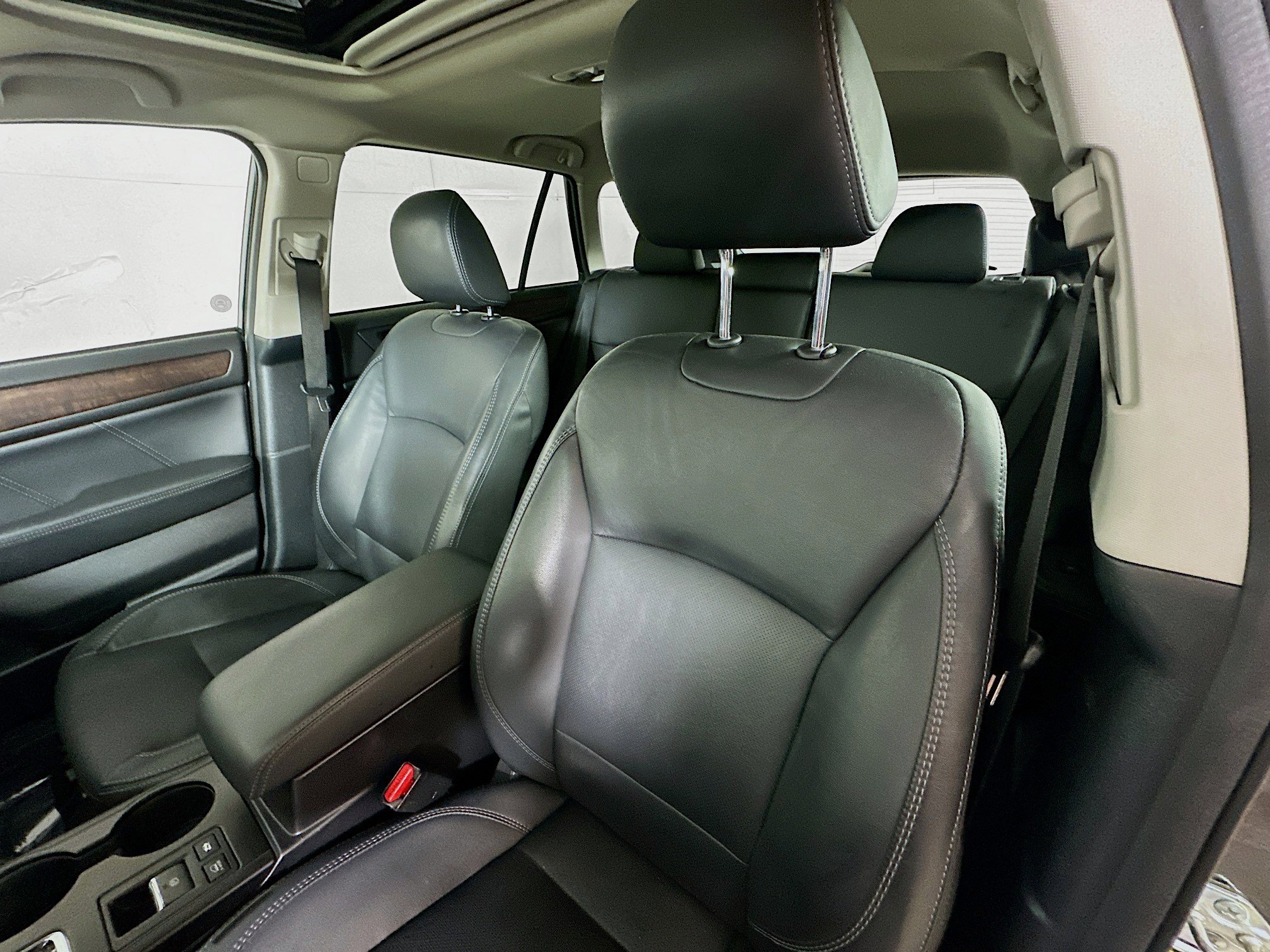 Used 2019 Subaru Outback 3.6R Limited image 21