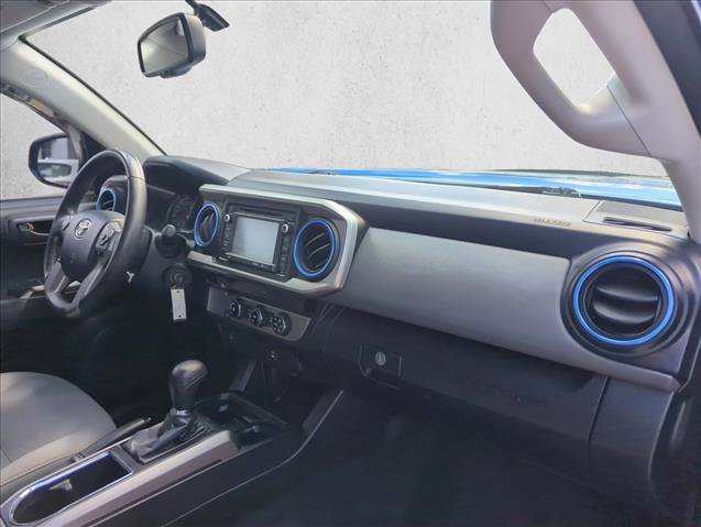 Certified 2016 Toyota Tacoma SR5 w/ SR5 Appearance Package (SN) image 29