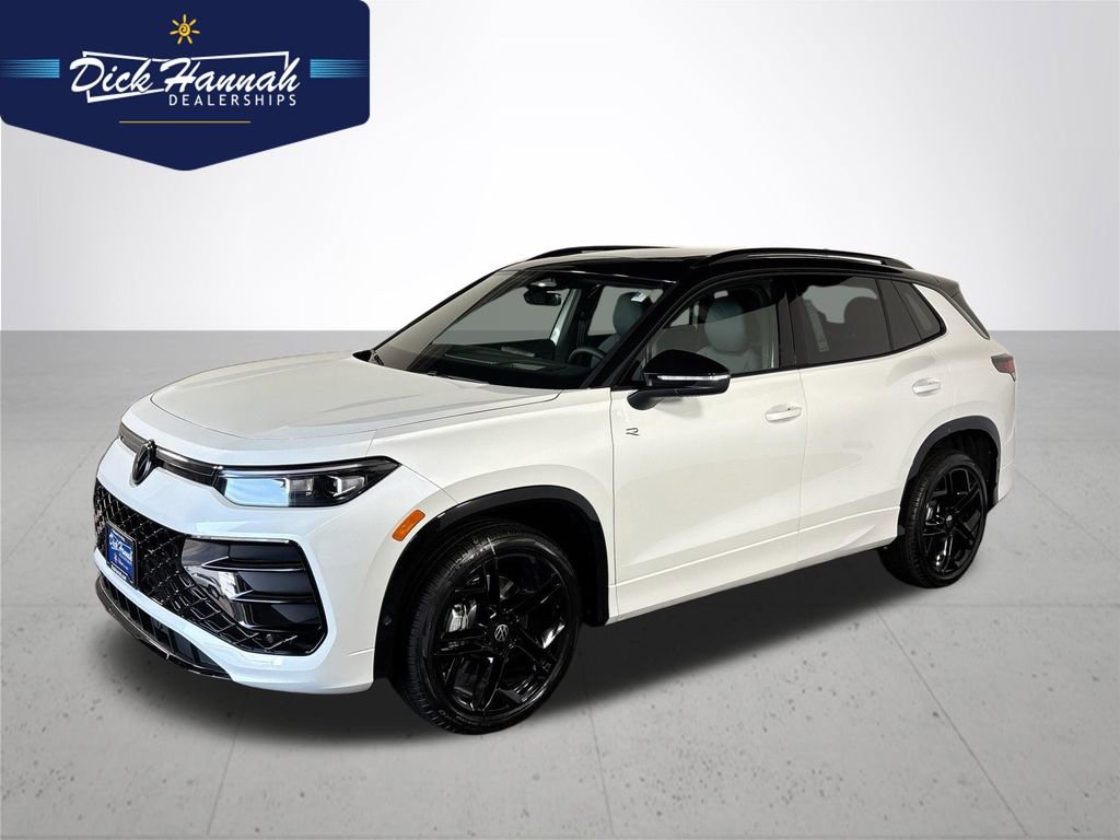 New 2025 Volkswagen Tiguan SE R-Line image 1