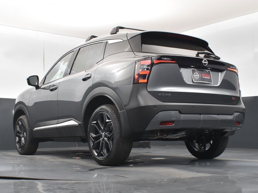 New 2026 Nissan Kicks SR w/ Illumination Package image 41
