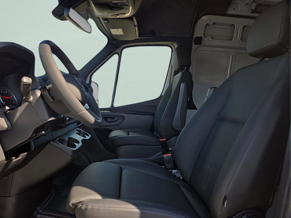 New 2026 Mercedes-Benz Sprinter 2500 image 18