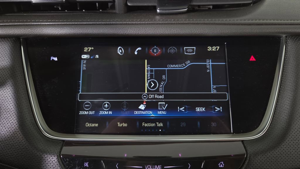 Used 2018 Cadillac XT5 Luxury w/ Driver Awareness Package image 25