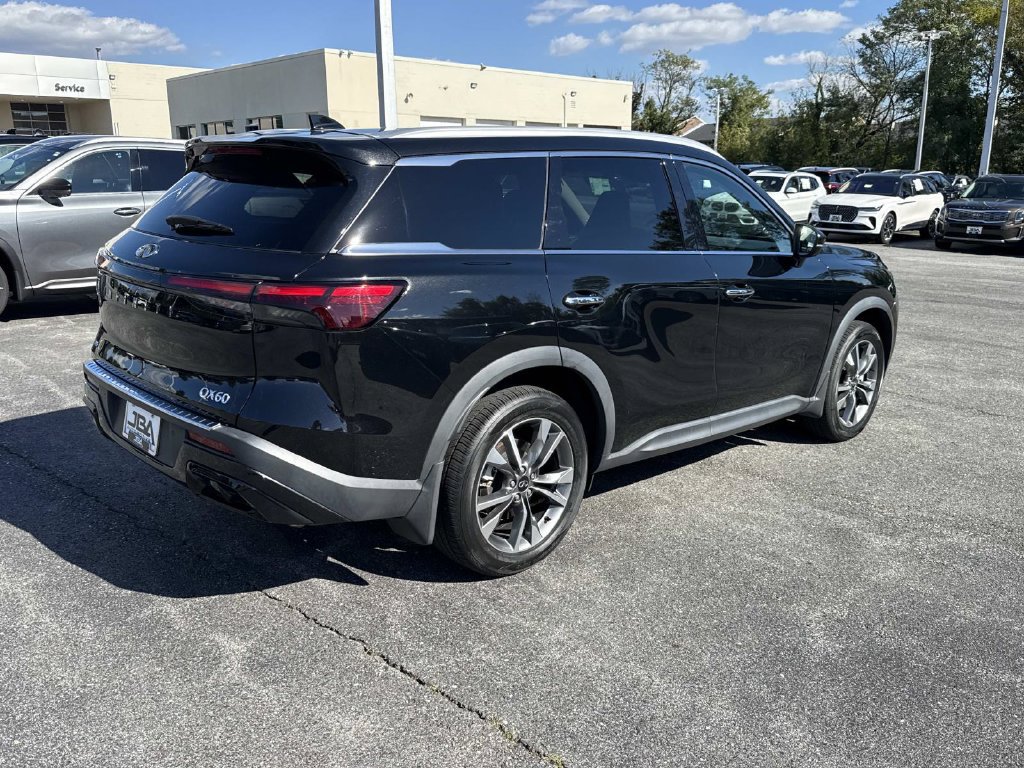 Certified 2023 INFINITI QX60 Luxe w/ Performance Audio Package AWD/4WD image 27