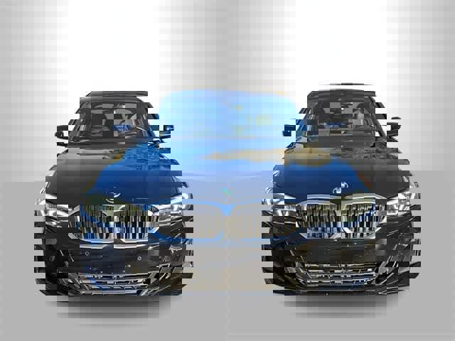 Used 2023 BMW 330e 330e image 3