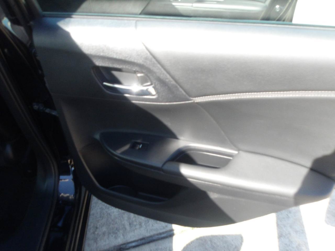 Used 2014 Honda Accord EX-L image 7