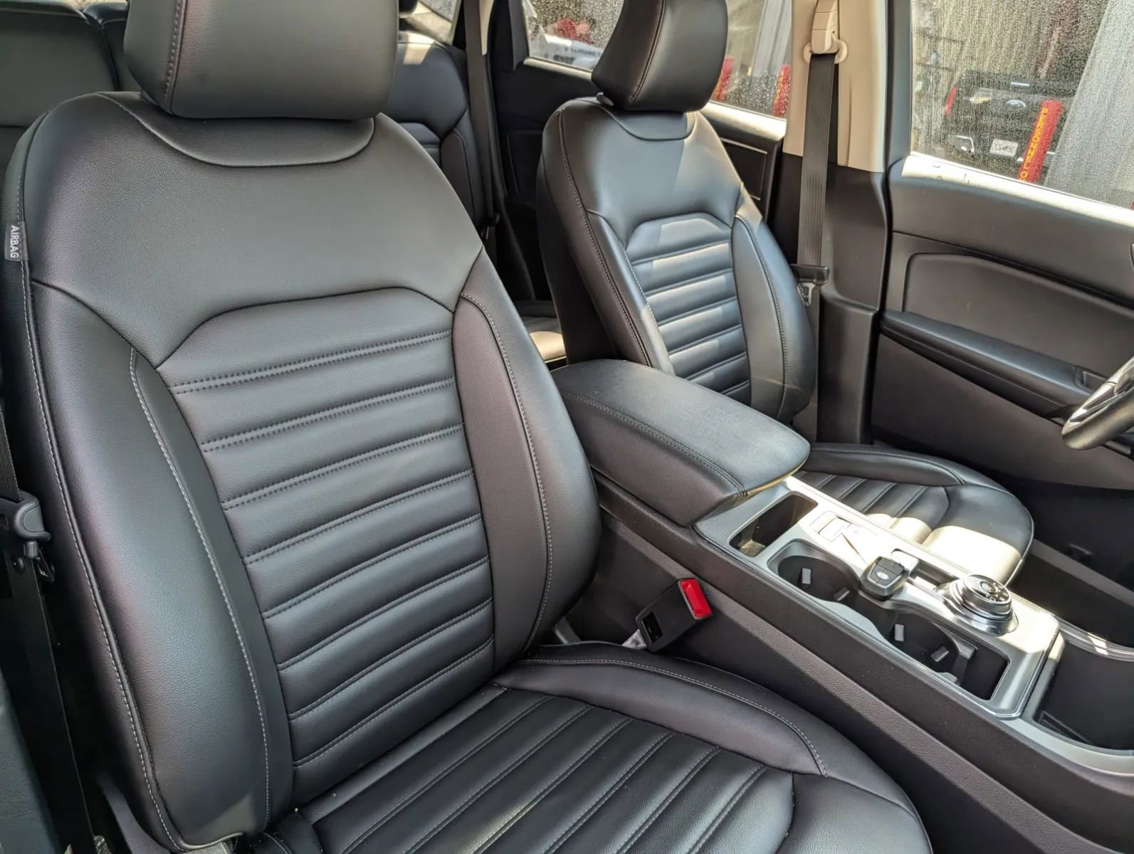 Used 2021 Ford Edge SEL w/ Cargo Accessory Package image 13