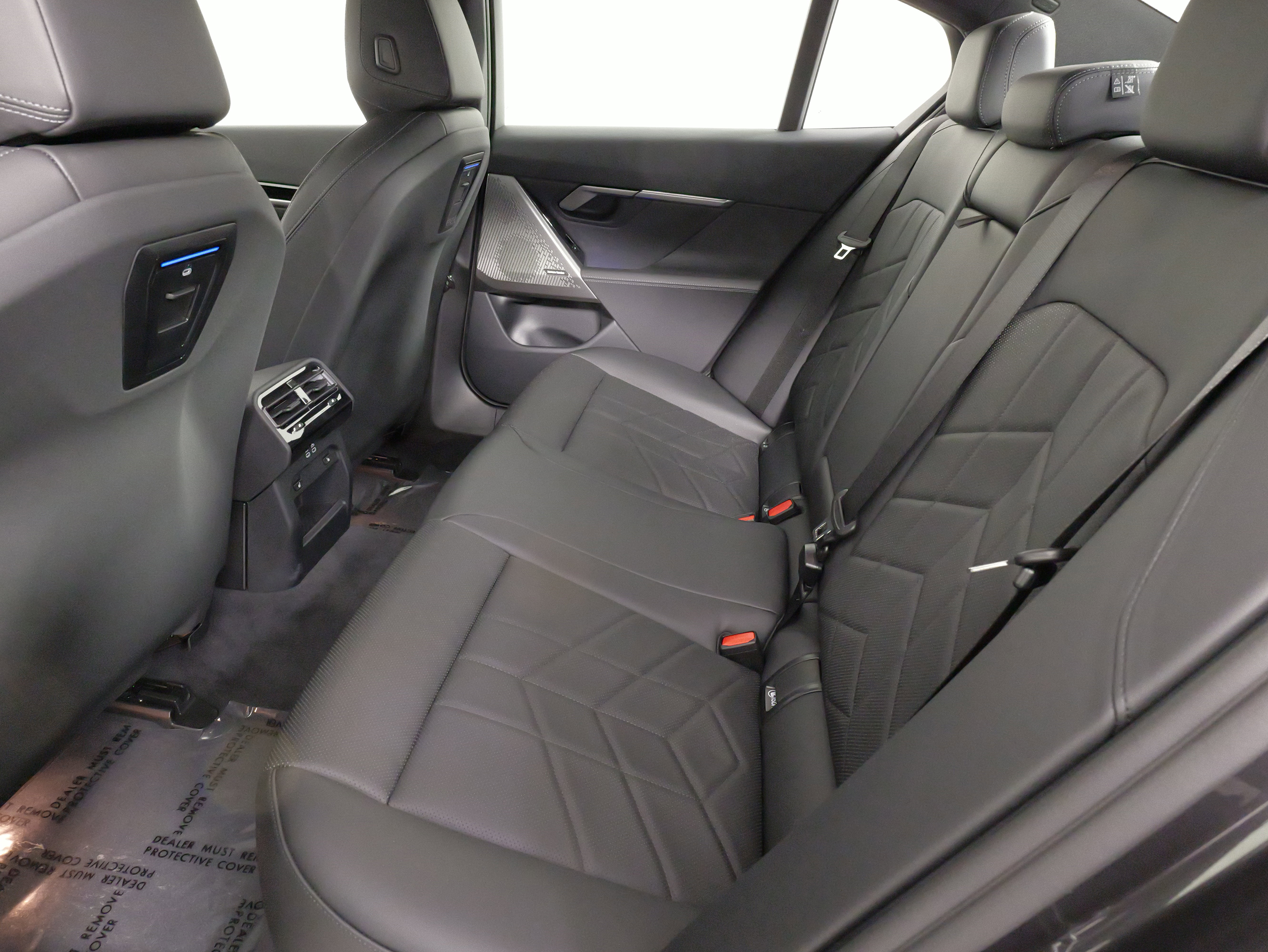 Used 2026 BMW 530i xDrive w/ Premium Package image 38