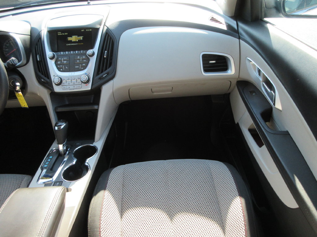 Certified 2017 Chevrolet Equinox LT FWD image 17