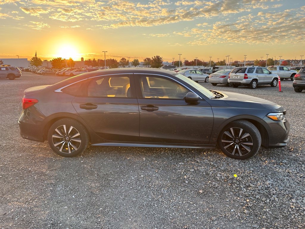 Used 2024 Honda Civic EX image 11